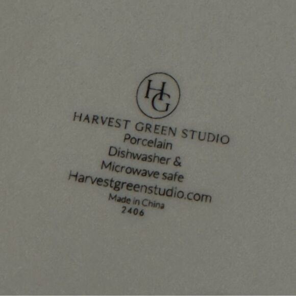 Harvest green studio Halloween Skeleton Bride & Groom EUC - Picture 4 of 4